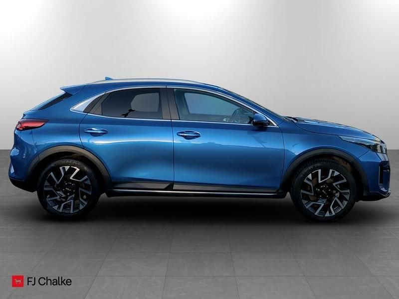 Used Kia XCeed 2023 Blue SUV