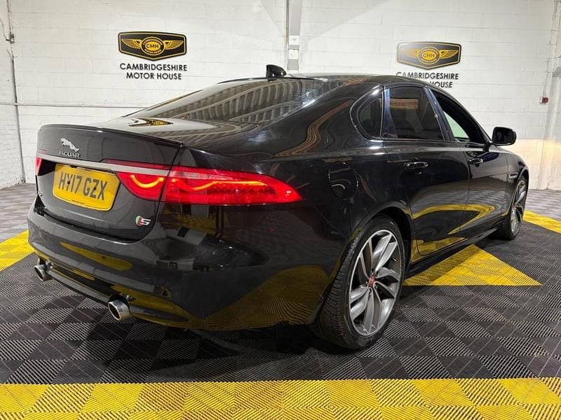 Used Jaguar XF S 300 HP (220 kW) 2017 Black Sedan