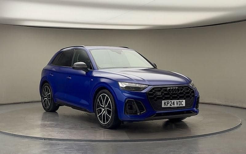 Ultra blue metallic/ultra blue metallic Used 2024 Audi Q5 Black Edition SUV | £39,400 (Expensive) - Image 1/4