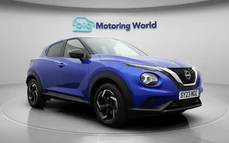 Gebraucht Nissan Juke N-Connecta 114 PS (83 kW) 2023 Blau SUV