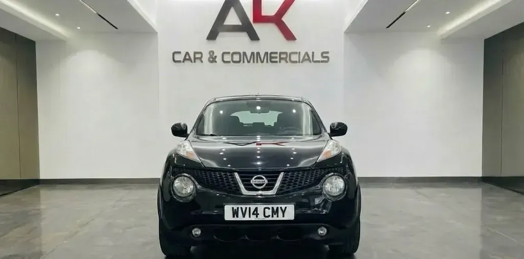 Usado Nissan Juke Acenta 110 CV (80 kW) 2014 Negro SUV