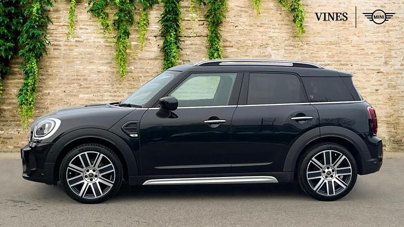 Used Mini Cooper Countryman Exclusive 134 HP (98 kW) 2023 Black SUV