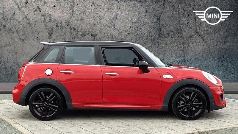 Used Mini Cooper S Hatch 189 HP (139 kW) 2016 Red Hatchback
