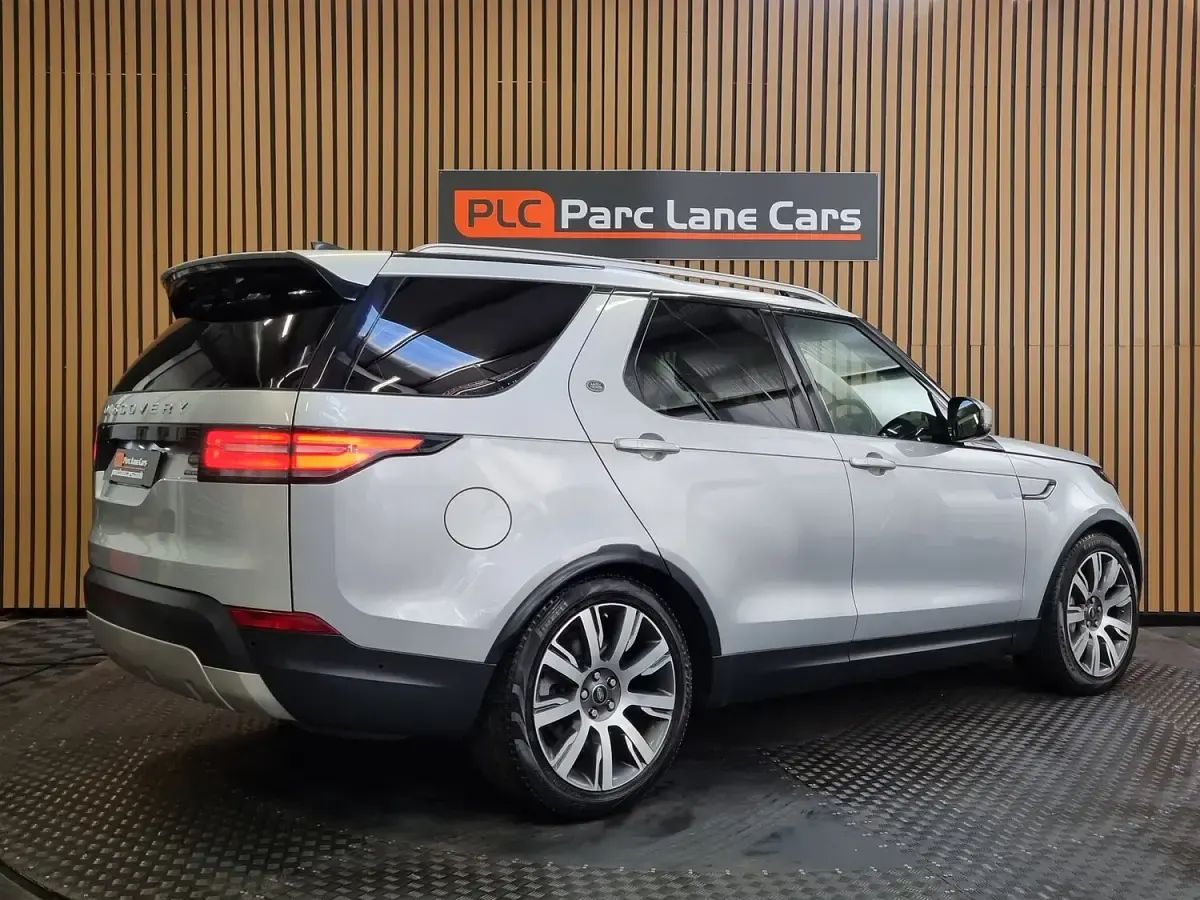 Used Land Rover Discovery HSE Luxury 306 HP (225 kW) 2018 Silver SUV