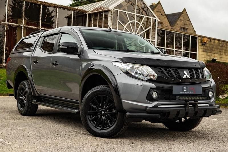 Used Mitsubishi L200 181 HP (133 kW) 2019 Grey Pickup