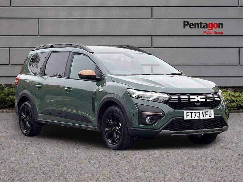 Green Used 2024 Dacia Jogger Extreme MPV | £19,794 (Fair price) - Image 1/4
