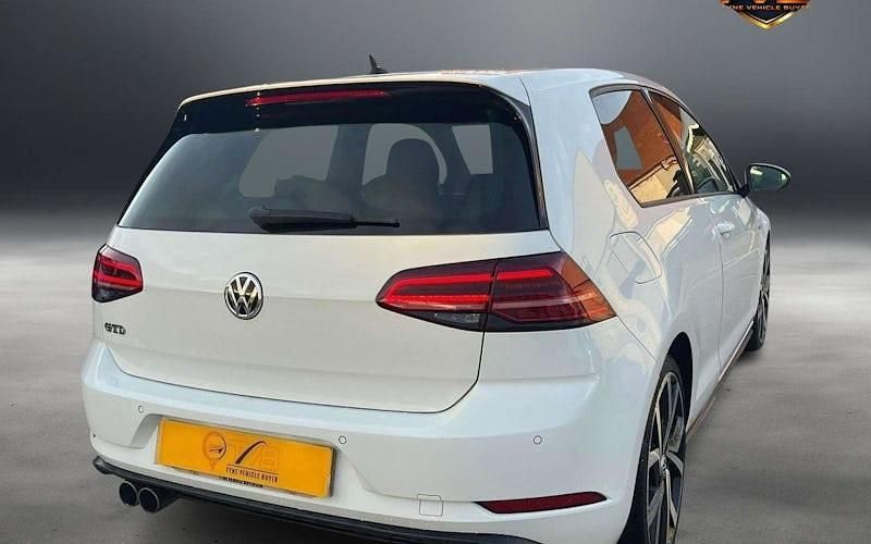 Usado VW Golf VII GTD 184 HP (135 kW) 2018 Citadino