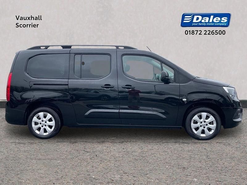 Used Vauxhall Combo Ultimate 100 kW (136 HP) 2023 Black MPV