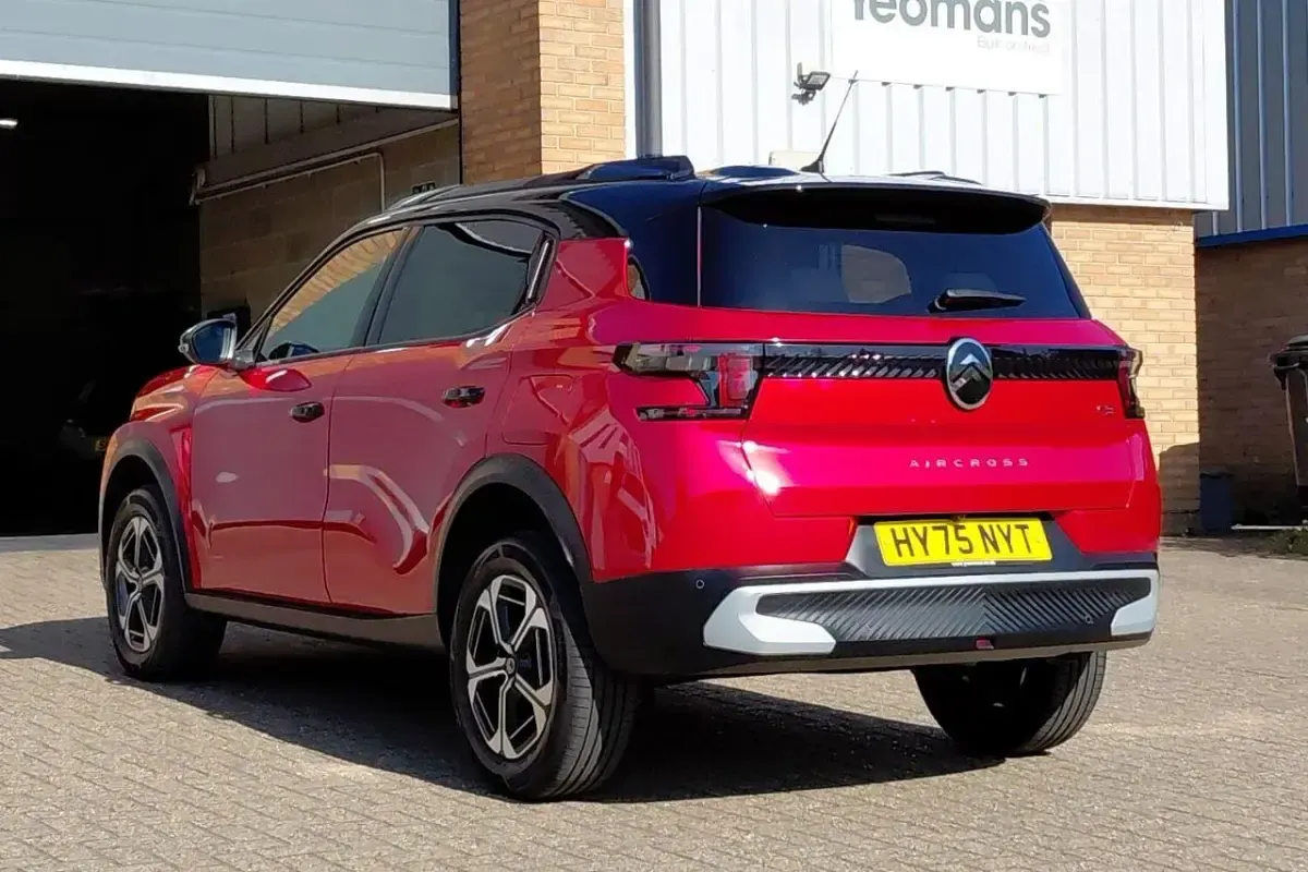 Used Citroën C3 Aircross 99 HP (72 kW) 2025 Red SUV