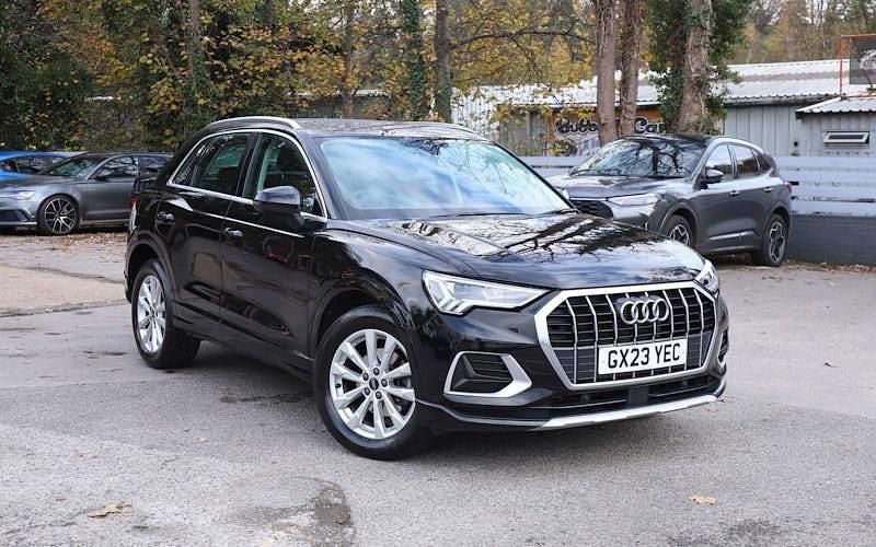 Used 2025 Audi Q3 Sport SUV | £22,999 (Super price) - Image 1/4