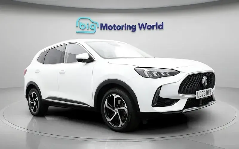 Begagnad MG HS Trophy 162 HK (119 kW) 2024 Vit SUV