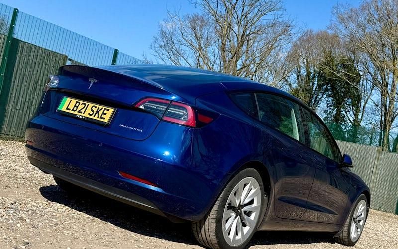 Used Tesla Model 3 Long Range AWD 258 kW (351 HP) 2023 Sedan