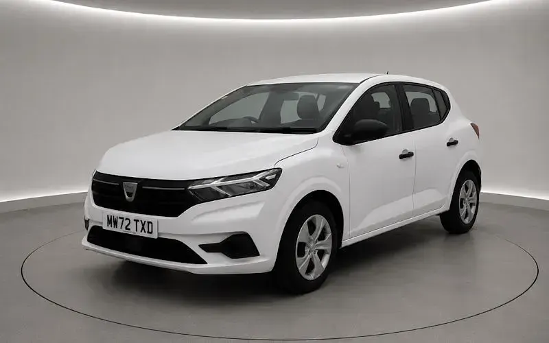 Used Dacia Sandero Essentiel 101 HP (74 kW) 2022 White Hatchback