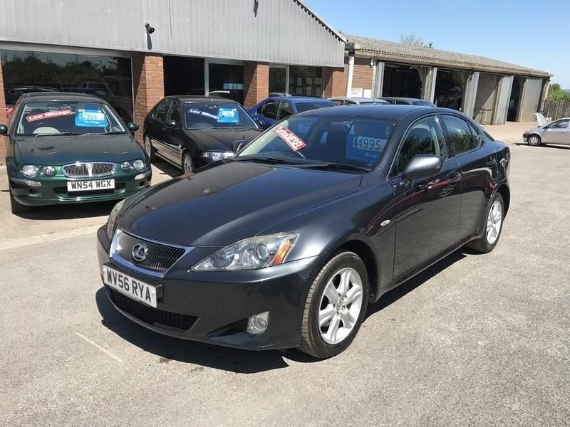 Used Lexus IS220d 175 HP (128 kW) 2006 Grey Sedan