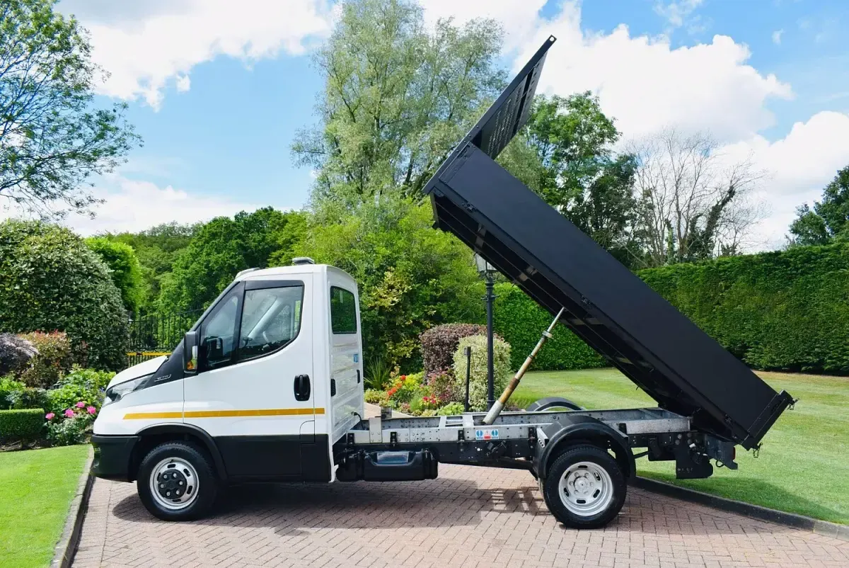 Used Iveco Daily 134 HP (98 kW) 2023 White Cabriolet
