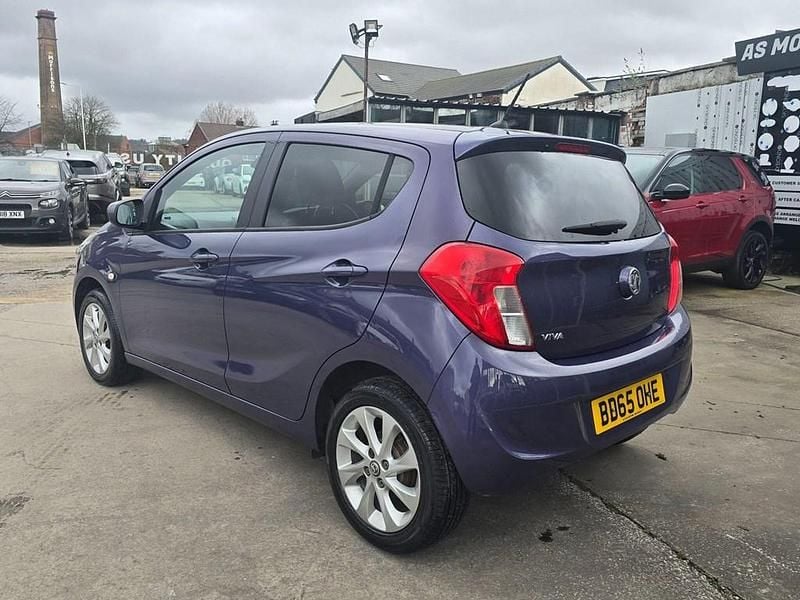 Usado Vauxhall Viva 75 HP (55 kW) 2015 Roxo Citadino