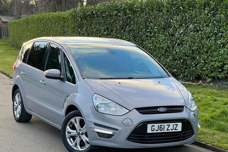 Used Ford S-MAX Titanium 140 HP (102 kW) 2011 Silver MPV