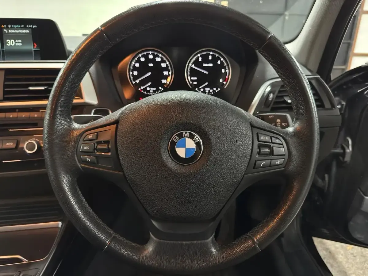 Used BMW 116 Comfort Edition 114 HP (83 kW) 2018 Black Hatchback
