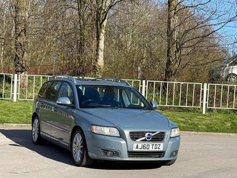 Used Volvo V50 SE Lux 115 HP (84 kW) 2011 Blue Estate
