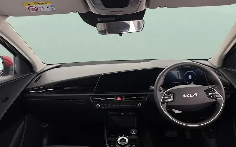 Used Kia Niro 150 kW (204 HP) 2025 SUV