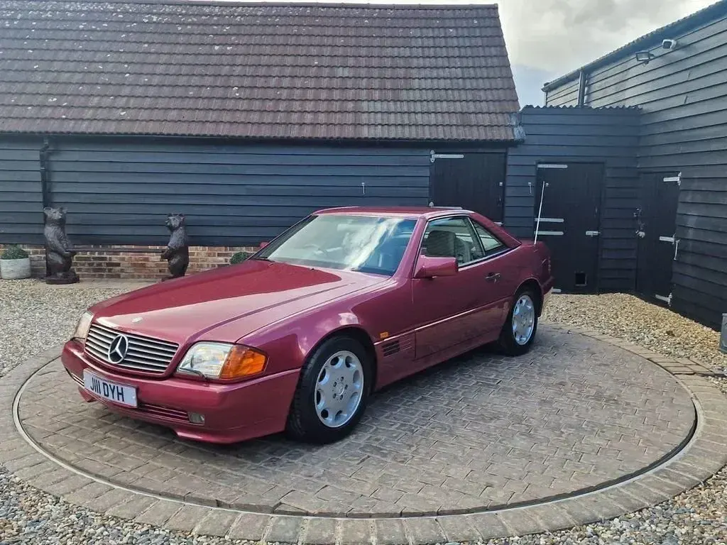 Used Mercedes SL300 190 HP (139 kW) 1992 Red Cabriolet
