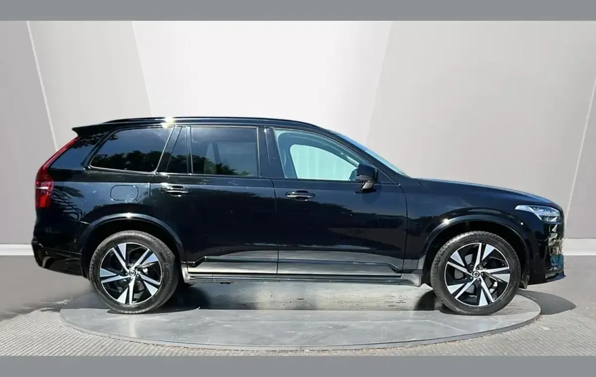 Used Volvo XC90 Plus 247 HP (181 kW) 2022 Black SUV