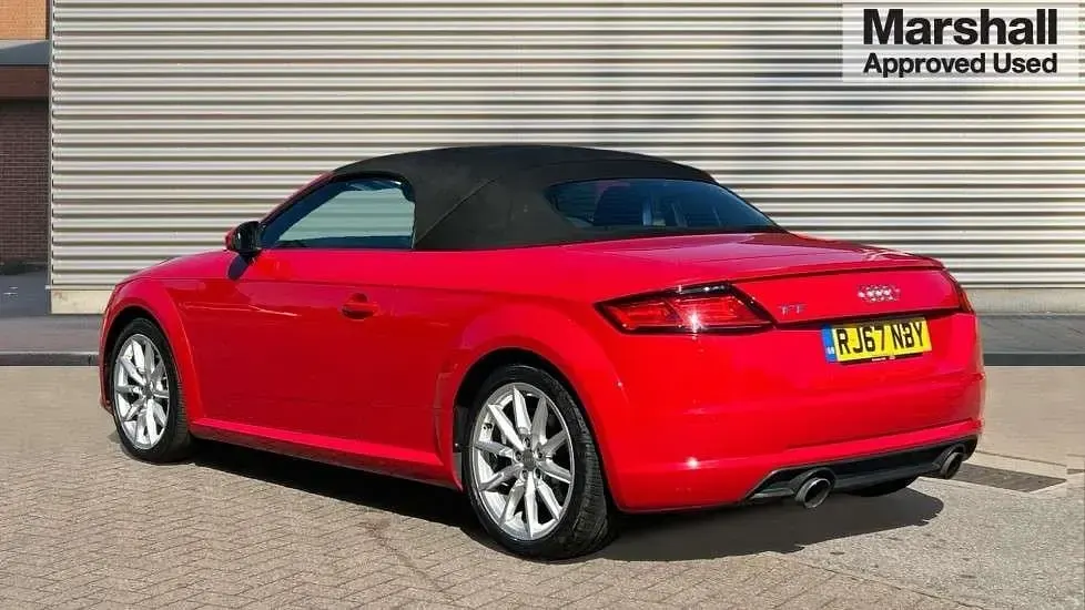Begagnad Audi TT Sport 230 HK (169 kW) 2017 Svart Sportkupé