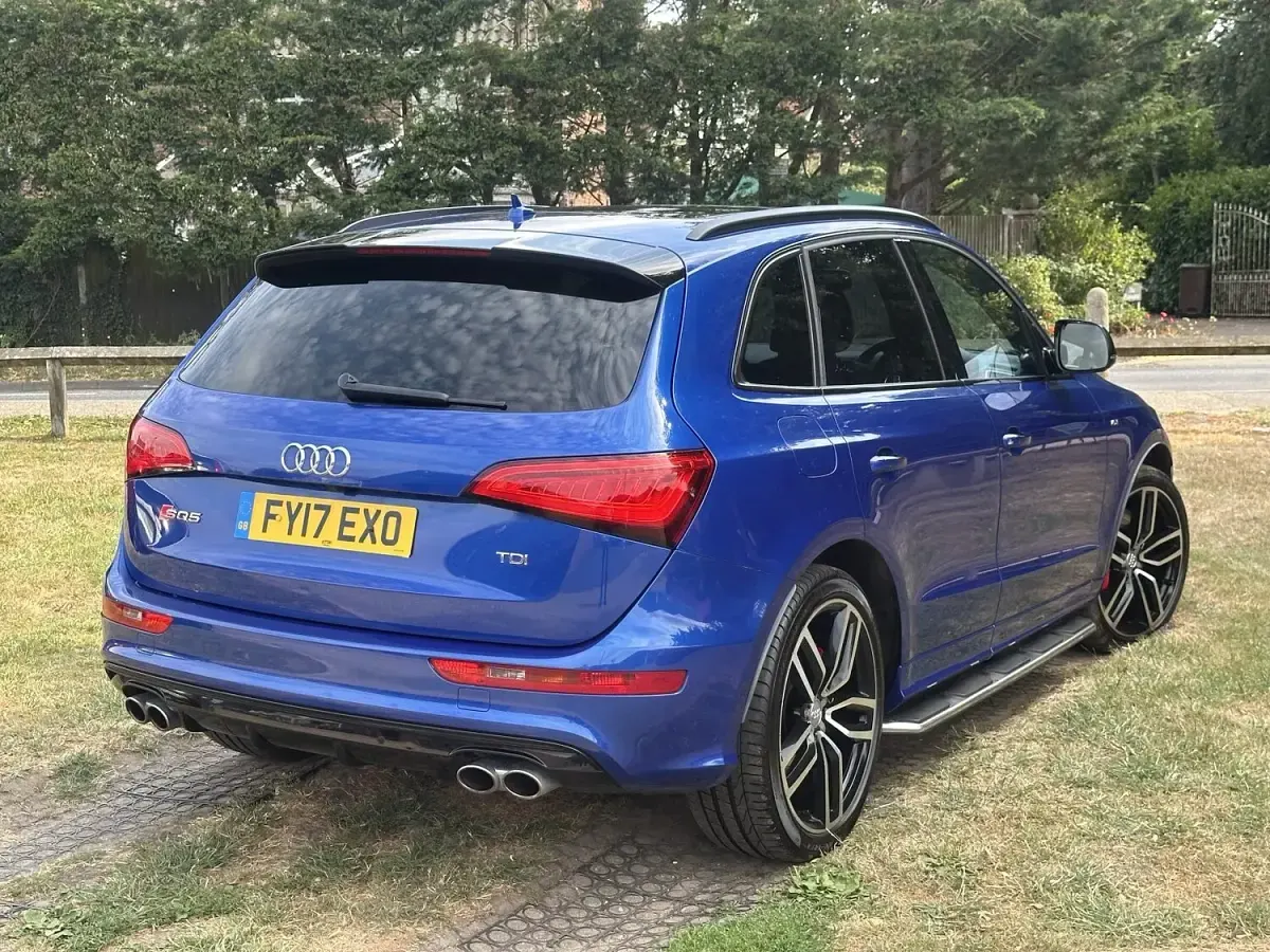 Used Audi SQ5 Advanced 340 HP (250 kW) 2017 Blue SUV