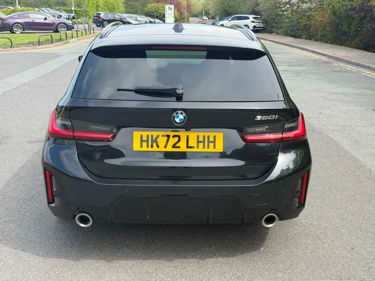 Used BMW 320 M Sport 181 HP (133 kW) 2022 Black Estate