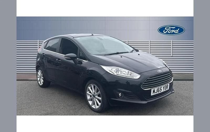 Black Used 2015 Ford Fiesta Titanium Hatchback | £6,200 (Fair price) - Image 1/4