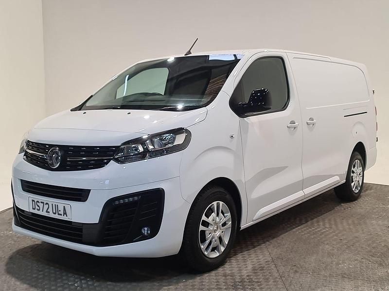 Used Vauxhall Vivaro Sportive 100 HP (73 kW) 2023 White MPV