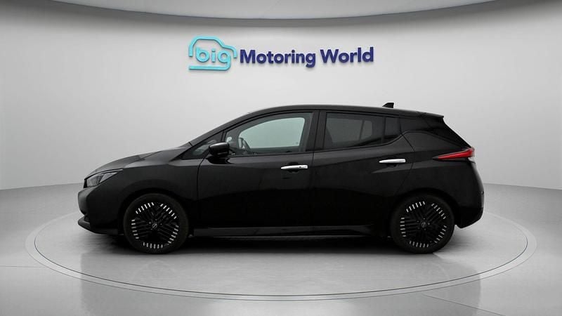 Used Nissan Leaf N-Connecta 110 kW (150 HP) 2023 Black Hatchback