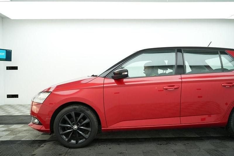 Used Skoda Fabia Colour Edition 75 HP (55 kW) 2019 Red Hatchback