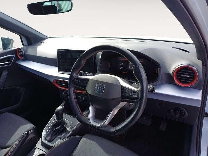 Used Seat Arona FR 2024 White SUV