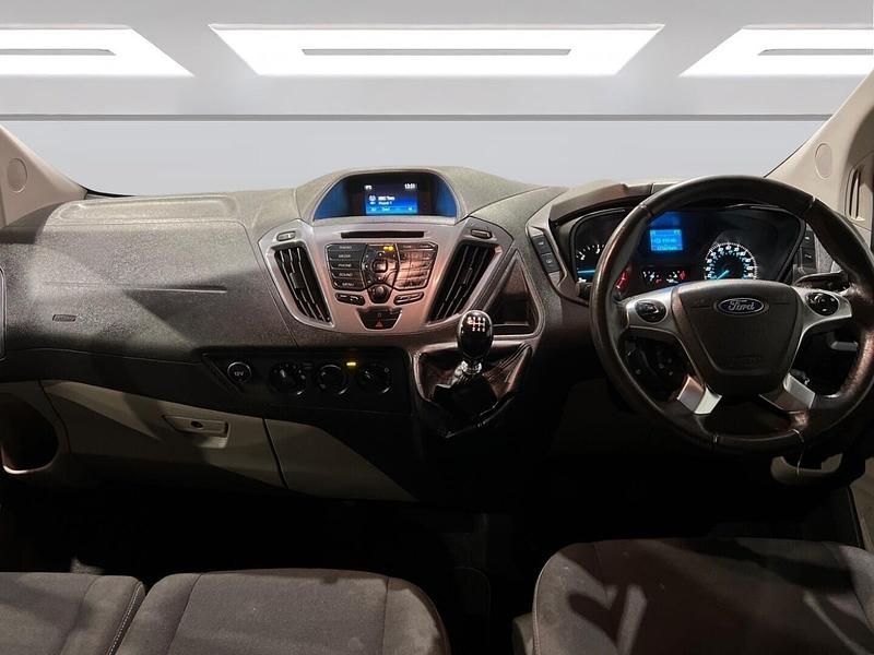 Used Ford Tourneo Titanium 170 HP (125 kW) 2017 Silver MPV