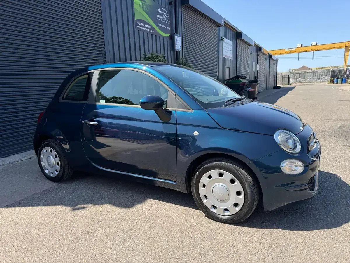 Used Fiat 500 Pop 69 HP (50 kW) 2018 Blue Hatchback