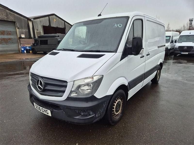Used Mercedes Sprinter 129 HP (94 kW) 2016 White Van