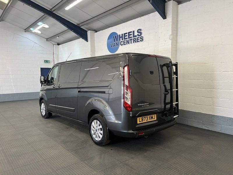 Used Ford Transit Custom Limited 130 HP (95 kW) 2023 Grey Van