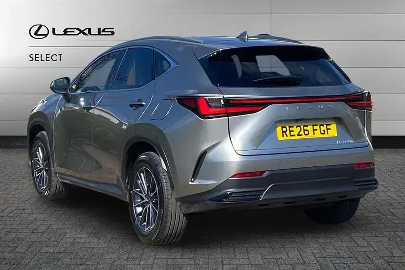 Usado Lexus NX350h 197 CV (144 kW) 2026 Gris SUV