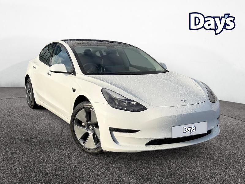 White Used 2021 Tesla Model 3 Long Range AWD Sedan | £19,423 (Fair price) - Image 1/4