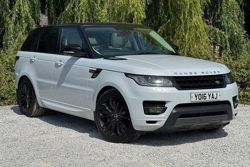 White Used 2016 Land Rover Range Rover Sport HSE Dynamic SUV | £14,799 (Good price) - Image 1/1