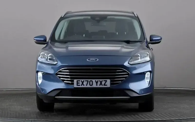 Used Ford Kuga Titanium 150 HP (110 kW) 2020 Blue SUV