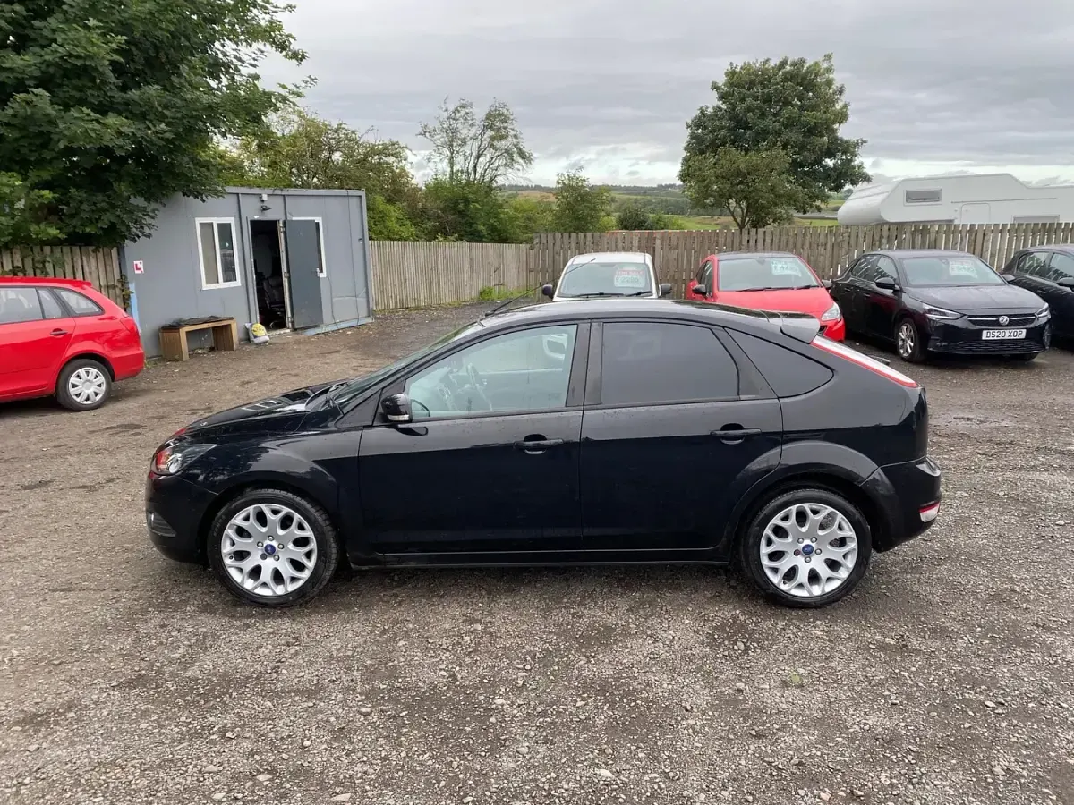 Used Ford Focus Zetec 2011 Black Hatchback
