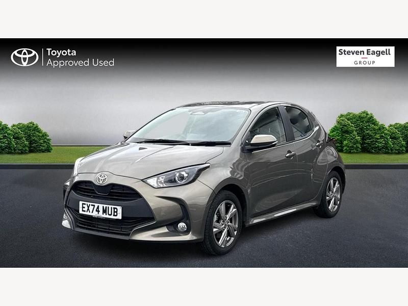 Used Toyota Yaris Hybrid 2024 Bronze Hatchback