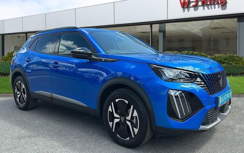 New 2025 Peugeot e-2008 Allure SUV | £17,895 (Fair price) - Image 1/3
