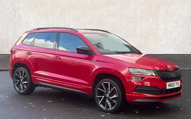 Used 2021 Skoda Karoq SportLine SUV | £20,165 (Good price) - Image 1/3