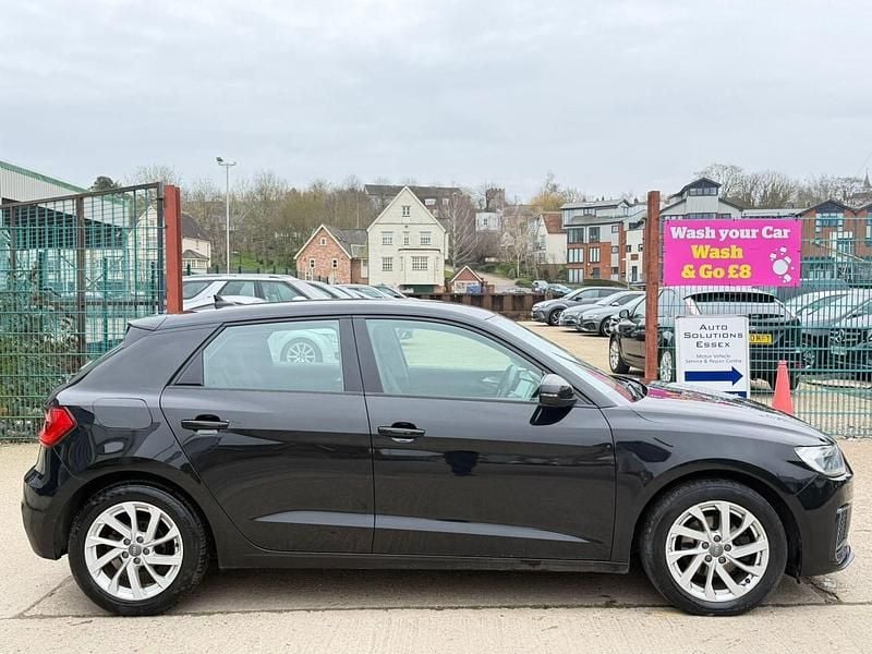 Used Audi A1 Sportback Sport 116 HP (85 kW) 2019 Black Hatchback