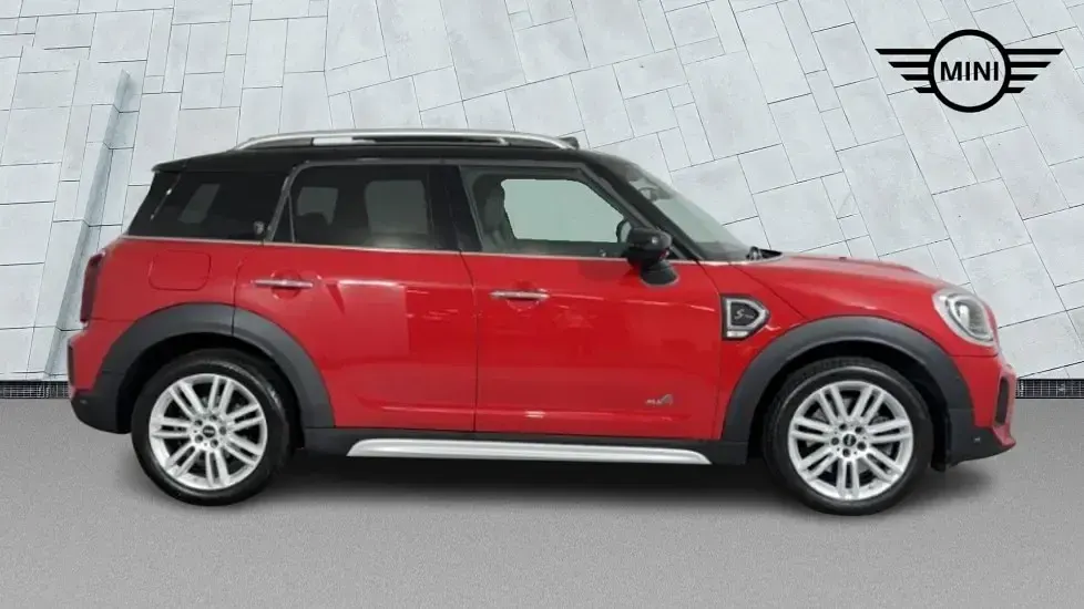 Used Mini Cooper S Countryman Exclusive 176 HP (129 kW) 2023 Red SUV