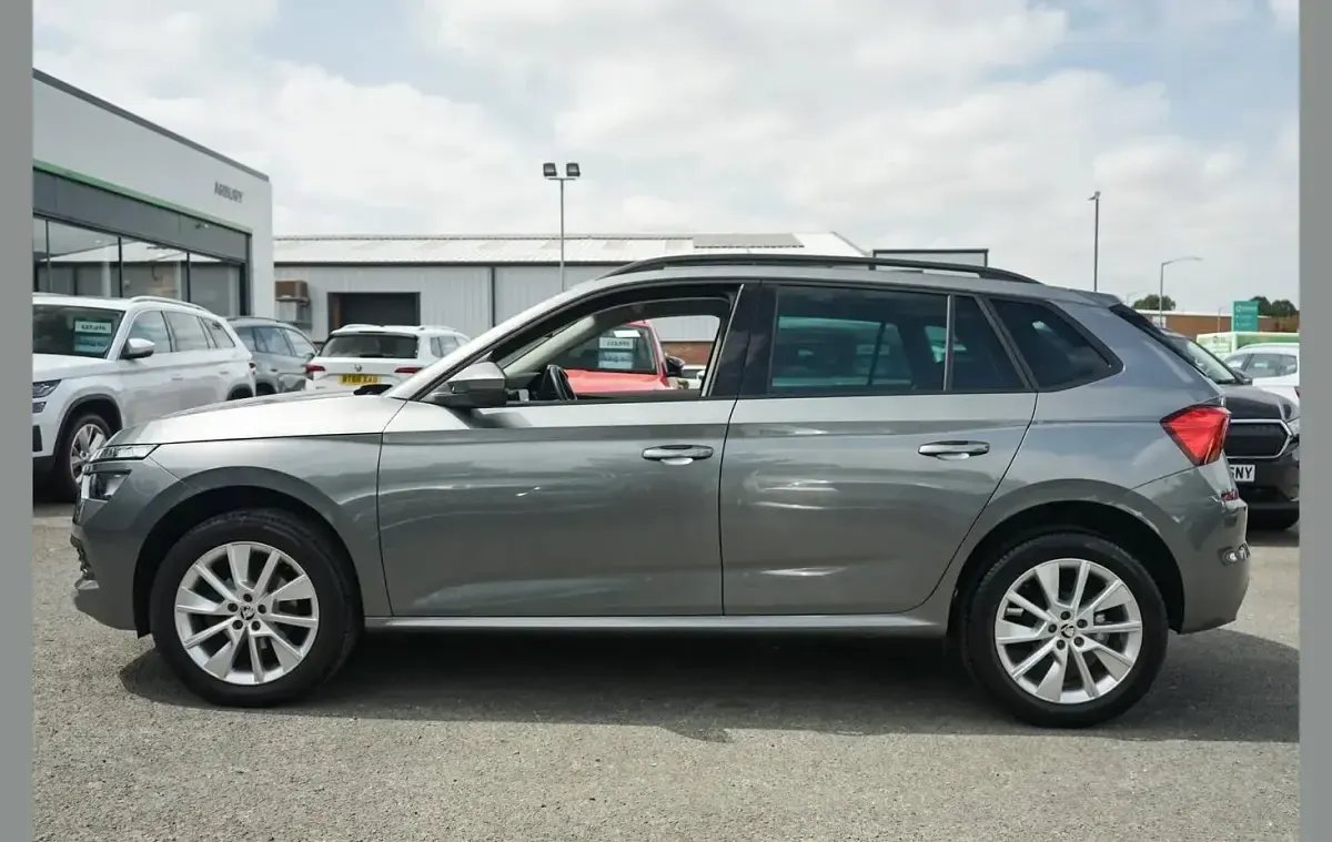 Used Skoda Kamiq SE Drive 147 HP (108 kW) 2023 Grey SUV