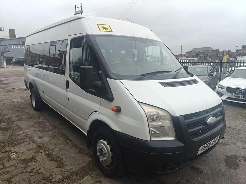 Used Ford Transit 138 HP (101 kW) 2008 White Sedan